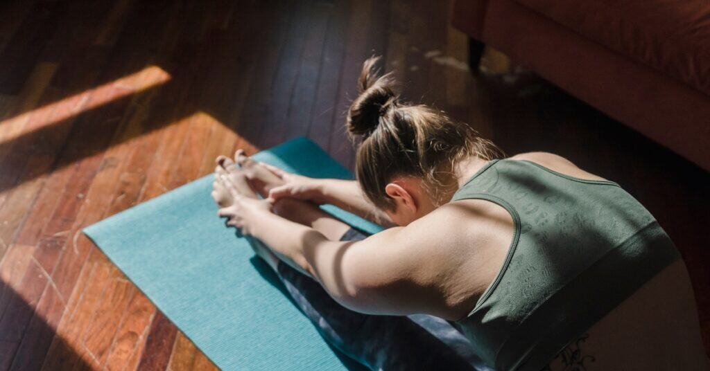 burning pain in shoulder blade