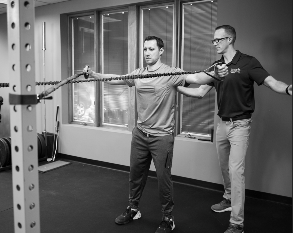 Black and White Bands Clinic Image - RecoverRx
