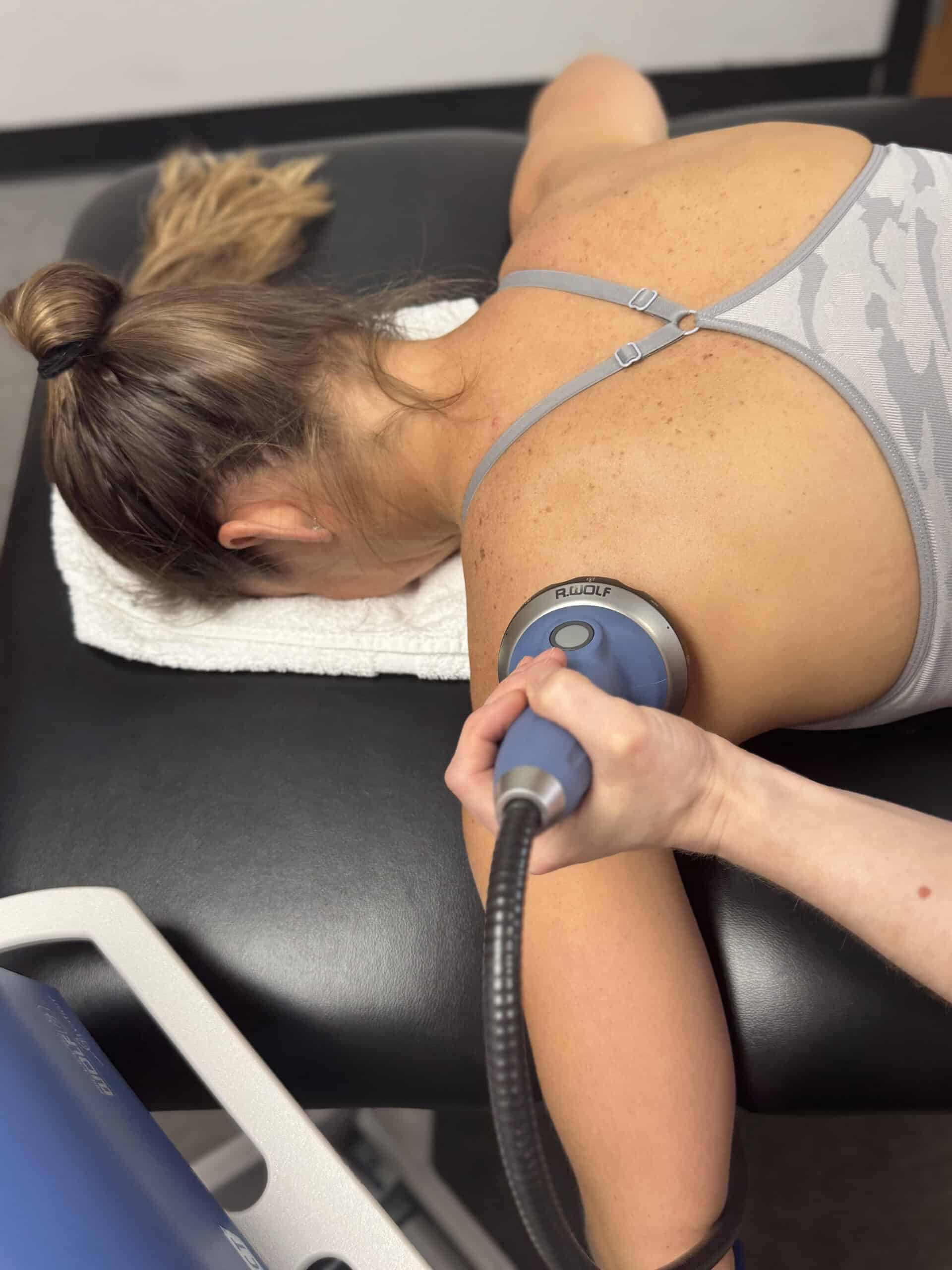 burning sensation below shoulder blade